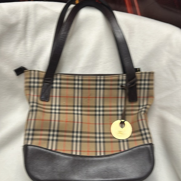 Burberry small tote - Picture 2 of 7